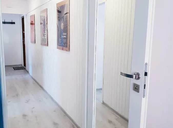 Apartament Walbrzych Daire *